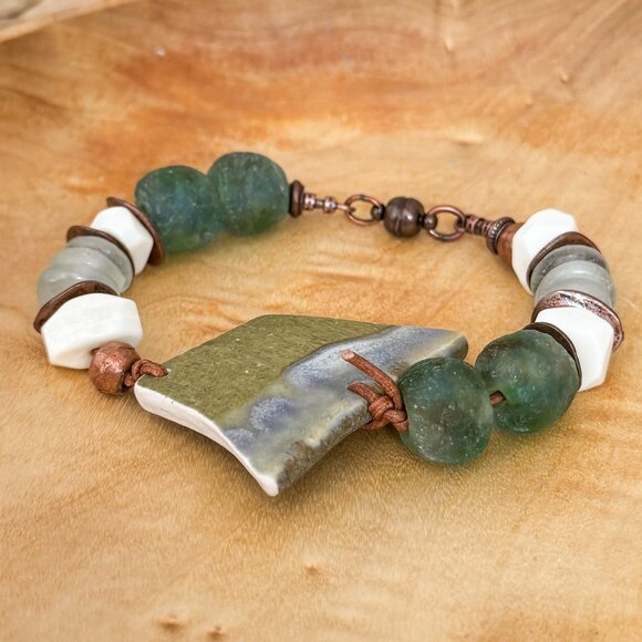 Boho Chunky Glass Bead Bracelet - Picture 4 of 9
